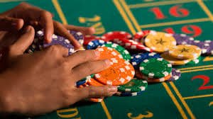 Giao diện cá cược thể thao và casino trực tuyến tại nền tảng uu66 Việt Nam